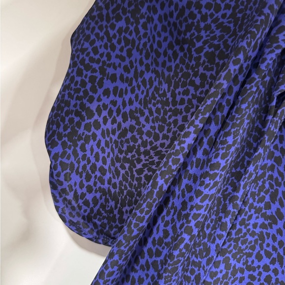 Joie Blouse | Blue Leopard Print 100% Silk Puff Sleeve Too – Size Small - Picture 5 of 6